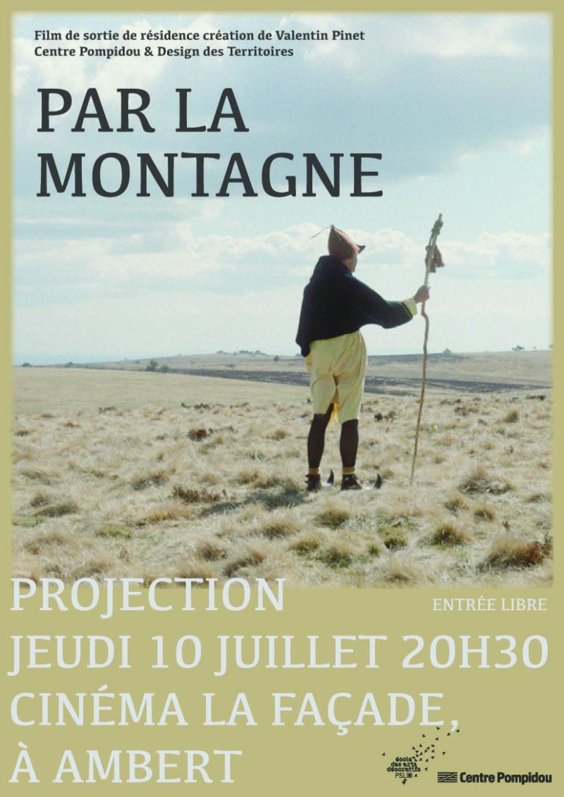 Projection du film "par la montagne" - avec la participation d'une jument de race Auvergne